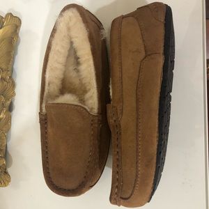Boys Ugg Loafer slippers size 12